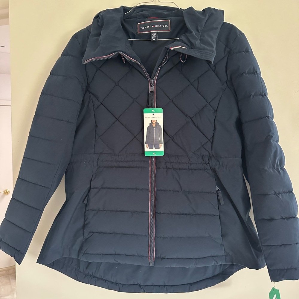 Tommy Hilfiger Women's Dark Blue Puffer Jacket